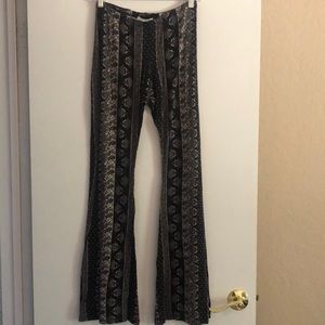 Tillys boot cut pants